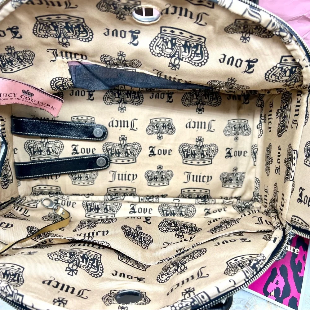 Juicy Couture Carrier